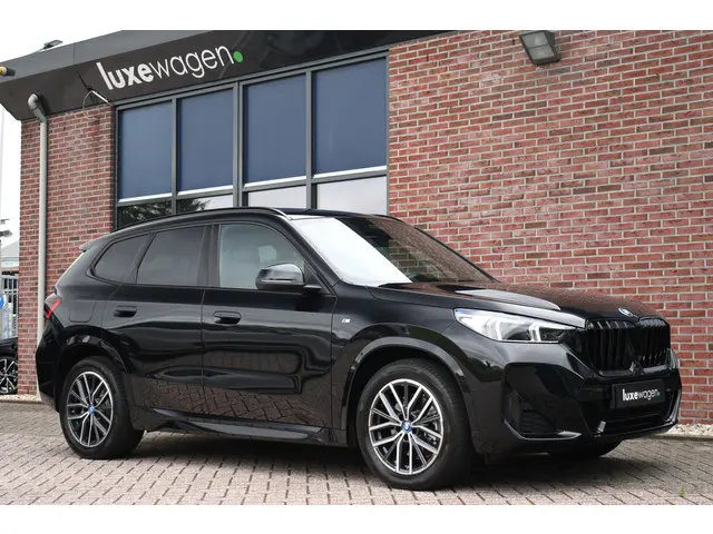 BMW X1 xDrive25e M-Sport 2023 Hybride Benzine 5