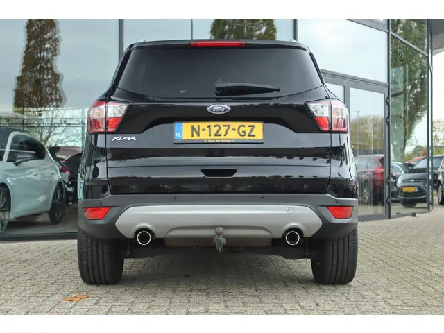Ford Kuga 1.5 ECOBOOST TITANIUM 2020 Benzine 10