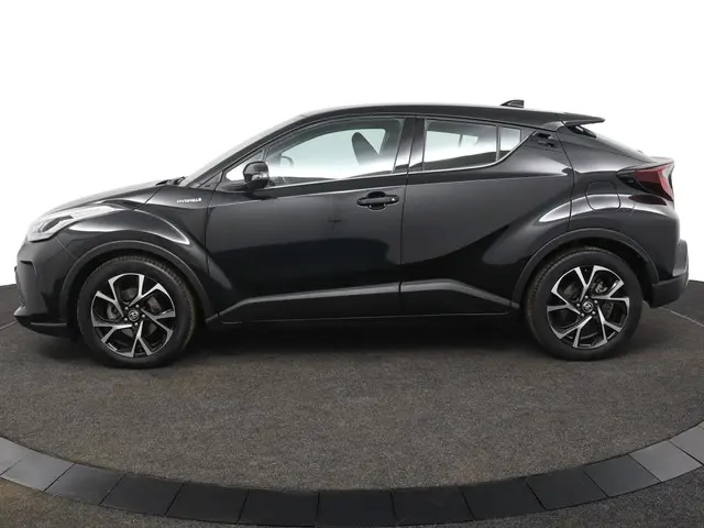 Toyota C-HR 3