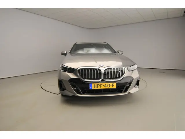 BMW i5 Touring xDrive40 2025 Elektrisch 5