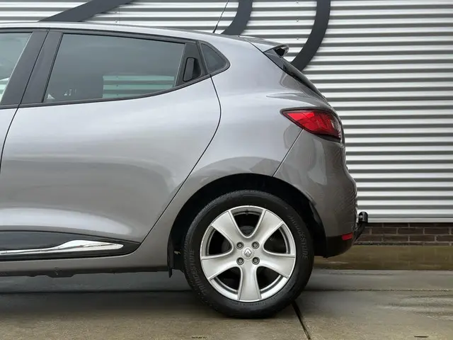 Renault Clio 0.9 TCe Expression 2013 Benzine 14