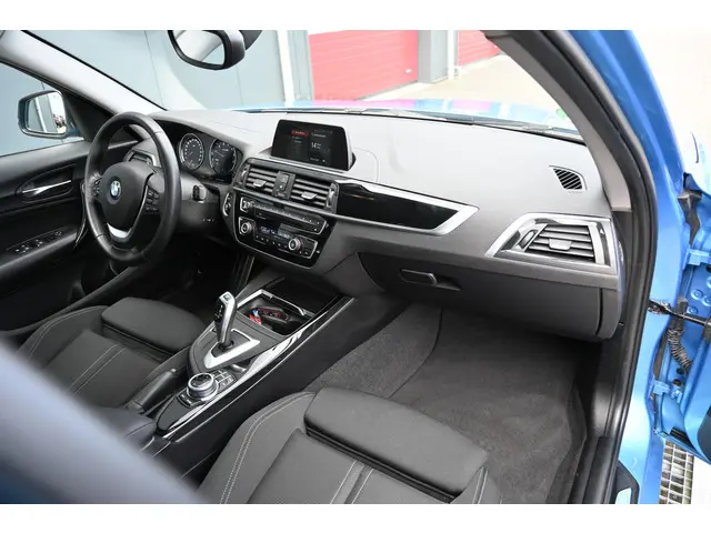 BMW 1 Serie 118i Corporate Lease Executive 2017 Benzine 15