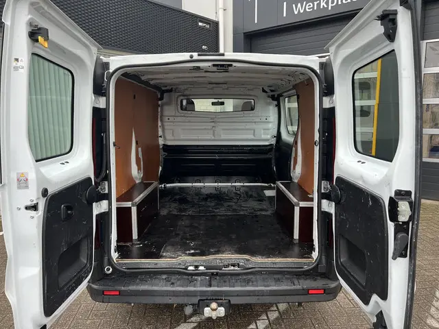 Renault Trafic 2.0 dCi 120 T27 L1H1 Comfort 2021 Diesel 20
