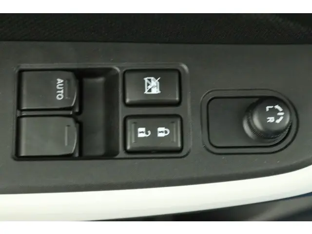 Suzuki Swift 1.2 Select Smart Hybrid 2021 Benzine 29