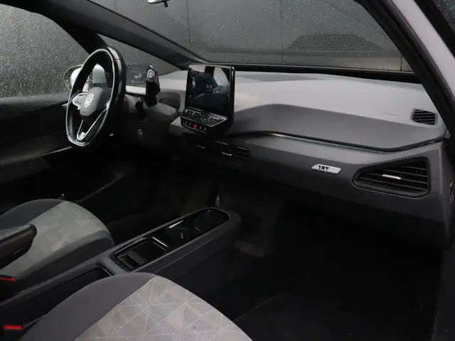 Volkswagen ID.3 First 58 kWh 2020 Elektrisch 20