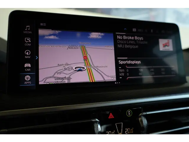 BMW X3 xDrive30e 2023 Hybride Benzine 17