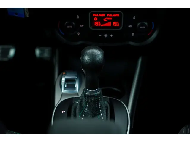 Alfa Romeo MiTo 1.4 T Quadrifoglio Verde 2014 Benzine 15