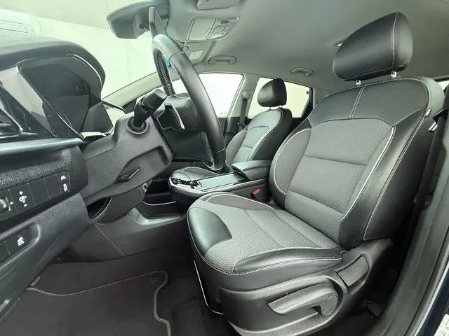 Kia e-Niro Edition 64 kWh 2021 Elektrisch 17