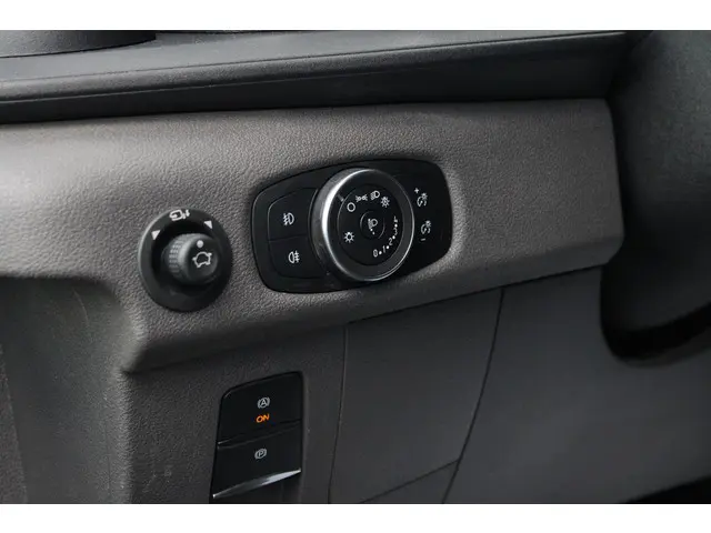 Ford E-Transit 350 L3H2 Trend 68 kWh 2024 Elektrisch 26