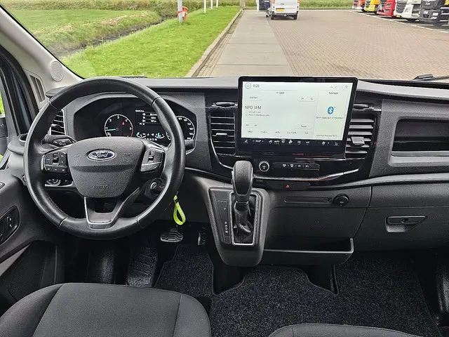 Ford Transit 2.0 2023 Diesel 8