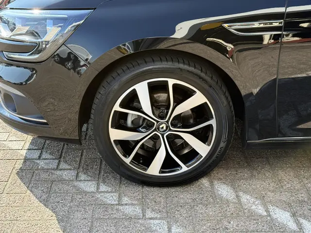 Renault Mégane Estate 1.3 TCe Bose 2019 Benzine 23