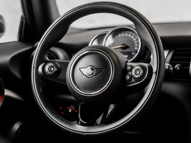 MINI Cooper Mini 1.5 Chili Sport 2020 Benzine 11