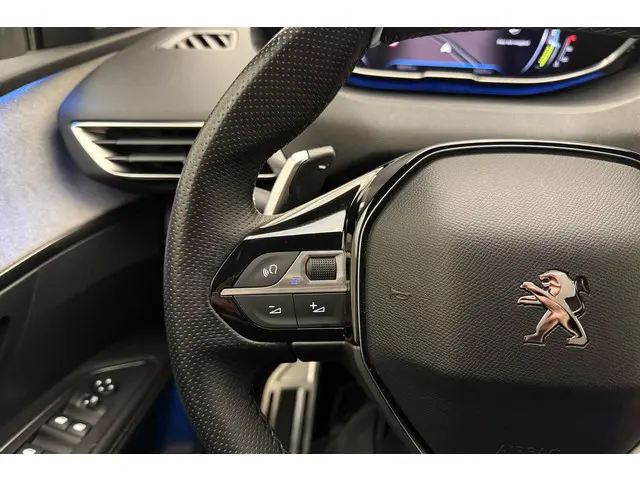 Peugeot 3008 1.2 Hybrid GT 2024 Hybride Benzine 23