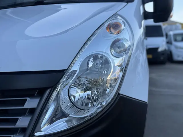 Renault Master T35 2.3 dCi L2H2 2019 Diesel 10