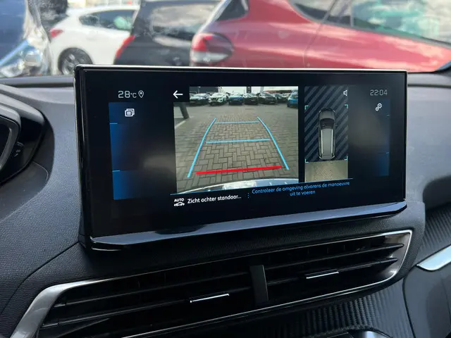 Peugeot 5008 1.2 PureTech Allure 2024 Benzine 9