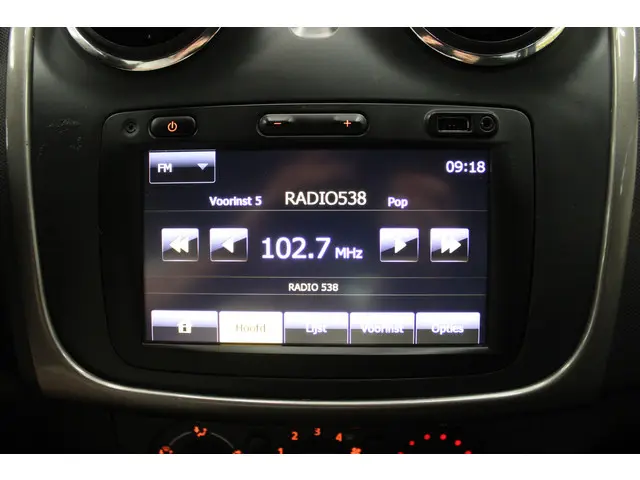 Dacia Sandero 0.9 TCe Lauréate 2014 Benzine 11