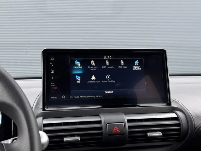 Hyundai Inster E-Motion 49 kWh 2025 Elektrisch 18