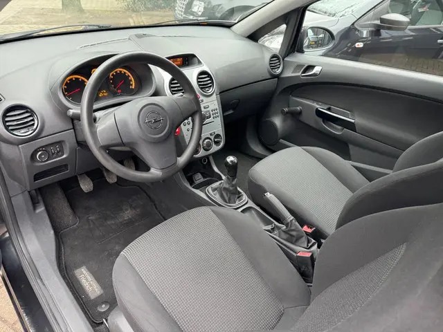 Opel Corsa 1.2 EcoFlex Selection 2013 Benzine 14