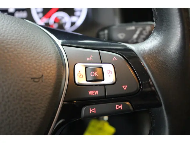 Volkswagen Polo 1.0 TSI Comfortline 2021 Benzine 14