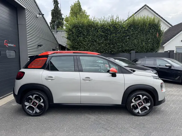 Citroën C3 Aircross 1.2 PureTech S&S Shine 2017 Benzine 4