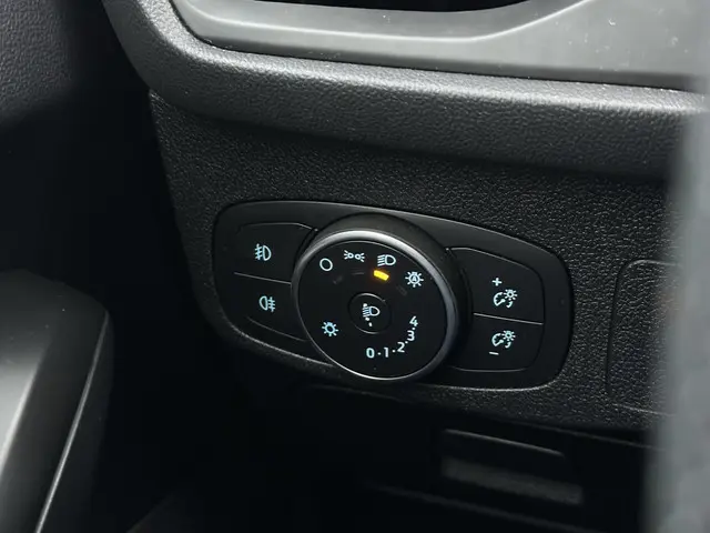 Ford Focus Wagon 1.0 EcoBoost ST Line 2019 Benzine 25