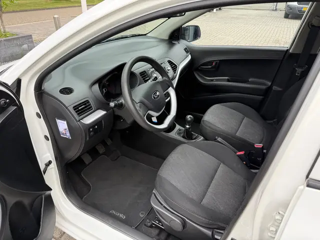 Kia Picanto 1.0 CVVT ComfortLine 2014 Benzine 12