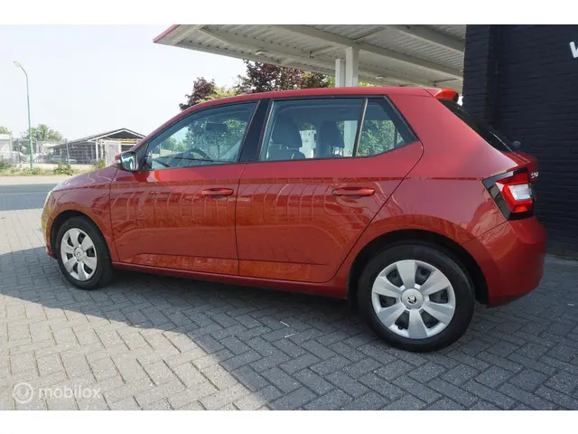 Škoda Fabia 1.2 TSI Ambition 2015 Benzine 17
