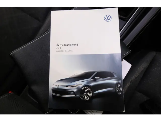 Volkswagen Golf 1.5 TSI Style 2020 Benzine 27