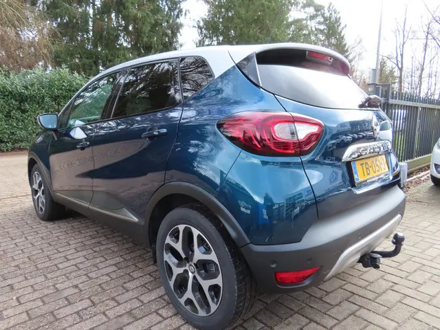 Renault Captur 0.9 TCe Intens 2018 Benzine 2
