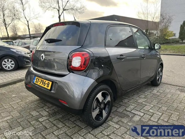 Smart Forfour 3