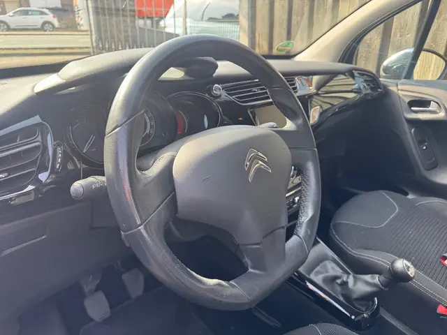 Citroën C3 1.2 VTi Collection 2014 Benzine 9
