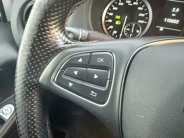 Mercedes-Benz Vito 116 1.9 CDI 2023 Diesel 21