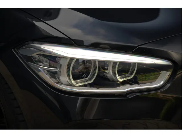 BMW 1 Serie 118i High Executive M Sport 2017 Benzine 13
