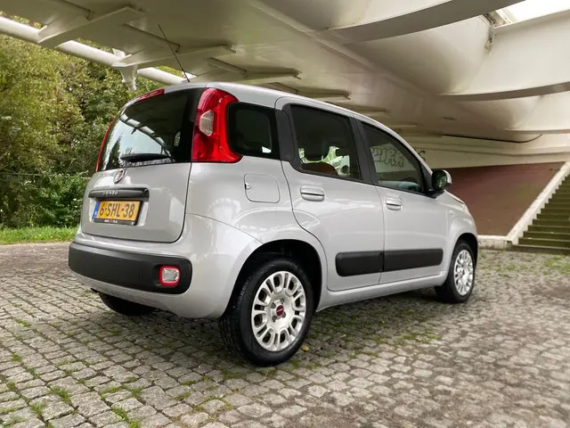 Fiat Panda 0.9 TwinAir Edizione Cool airco 2013 Benzine 7