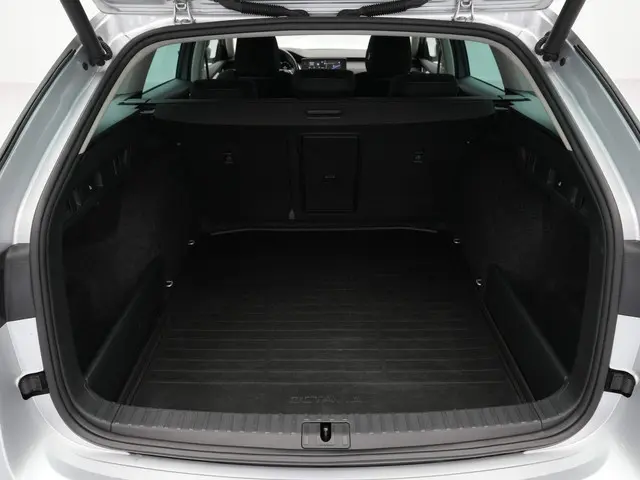 Škoda Octavia Combi 1.0 TSI 110pk 2020 Benzine 12