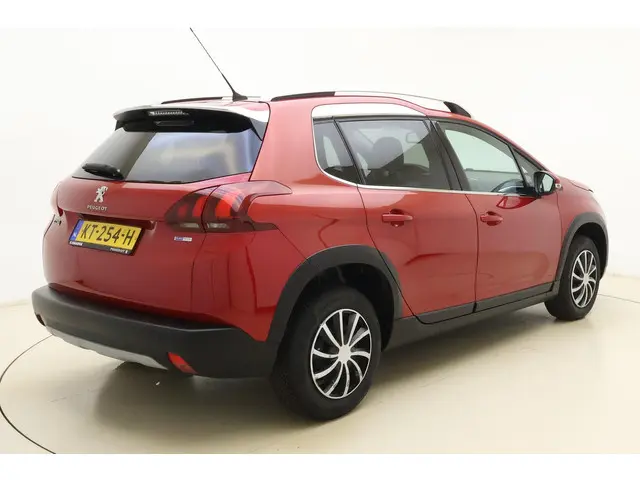 Peugeot 2008 1.2 PureTech Allure 2016 Benzine 2