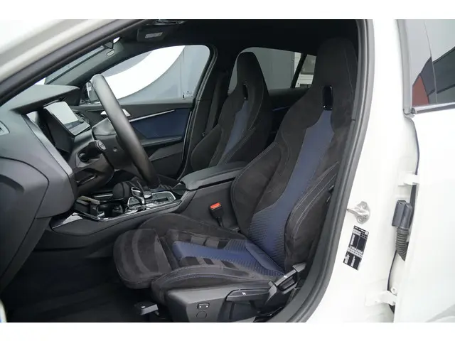 BMW 1 Serie 118i 2020 Benzine 7