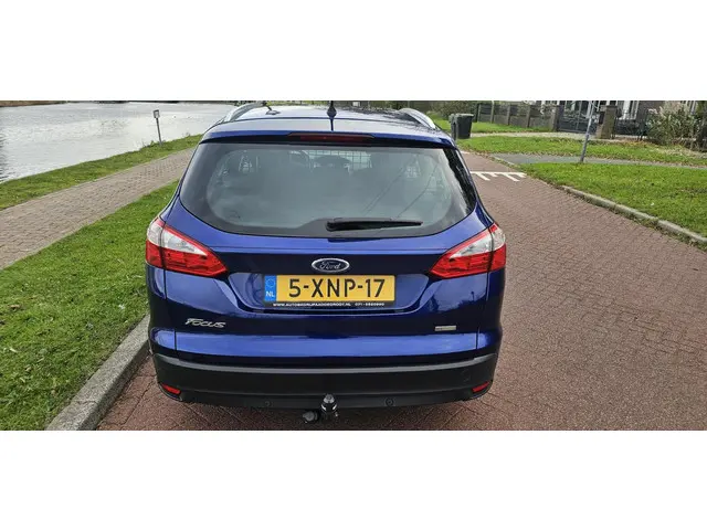 Ford Focus Wagon 1.0 EcoBoost Edition Plus 2014 Benzine 8