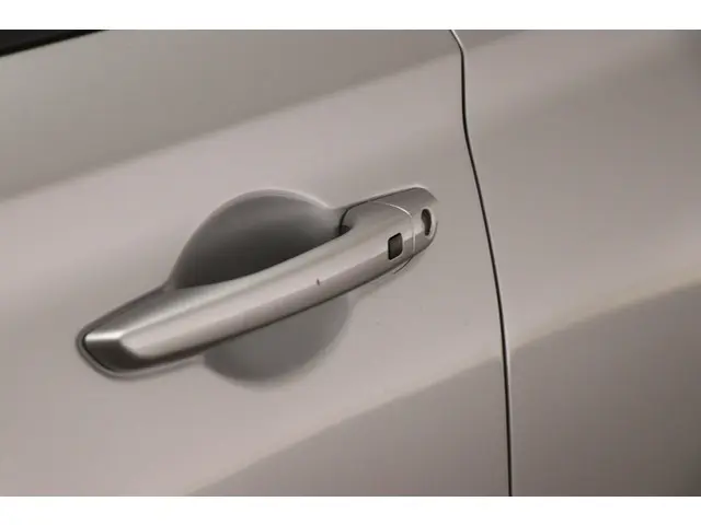 Hyundai i30 1.0 T-GDi MHEV N-line 2024 Hybride Benzine 19