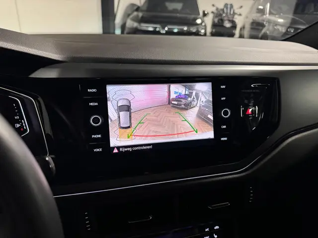 Volkswagen Polo 1.0 TSI R-Line KEYLESS CAM 2024 Benzine 7