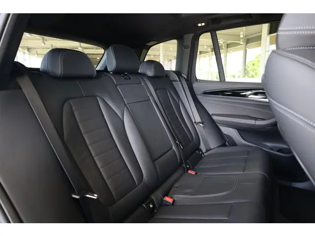 BMW iX3 High Executive 2021 Elektrisch 9