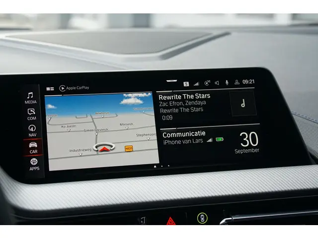 BMW 1 Serie 118i 2020 Benzine 31