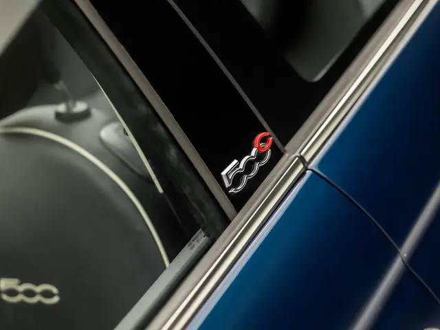 Fiat 500C 1.2 Lounge 2017 Benzine 27