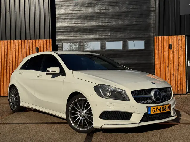 Mercedes-Benz A-Klasse 180 Ambition 2015 Benzine 8
