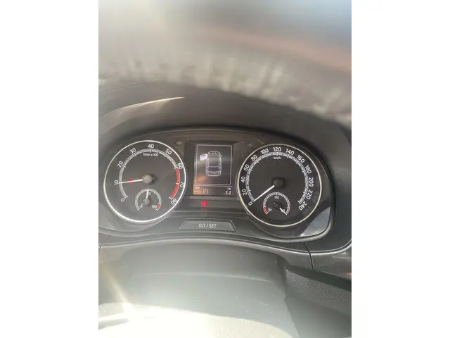 Škoda Fabia Combi 1.0 TSI Business Edition 2022 Benzine 7