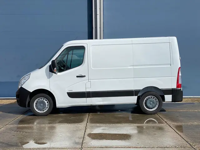 Opel Movano 3