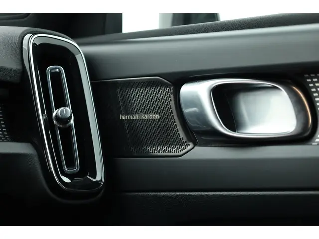 Volvo XC40 1.5 T5 Recharge R-Design 2021 Hybride Benzine 26