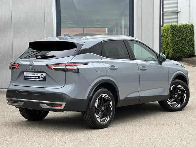 Nissan QASHQAI 1.3 MHEV Xtronic N-Connecta 2025 Benzine 2