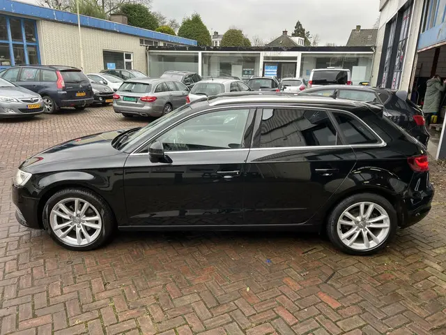 Audi A3 Sportback 1.4 TFSI CoD PANO! NAP 2015 Benzine 13