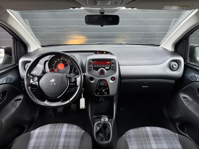 Peugeot 108 1.0 e-VTi Active 2020 Benzine 39